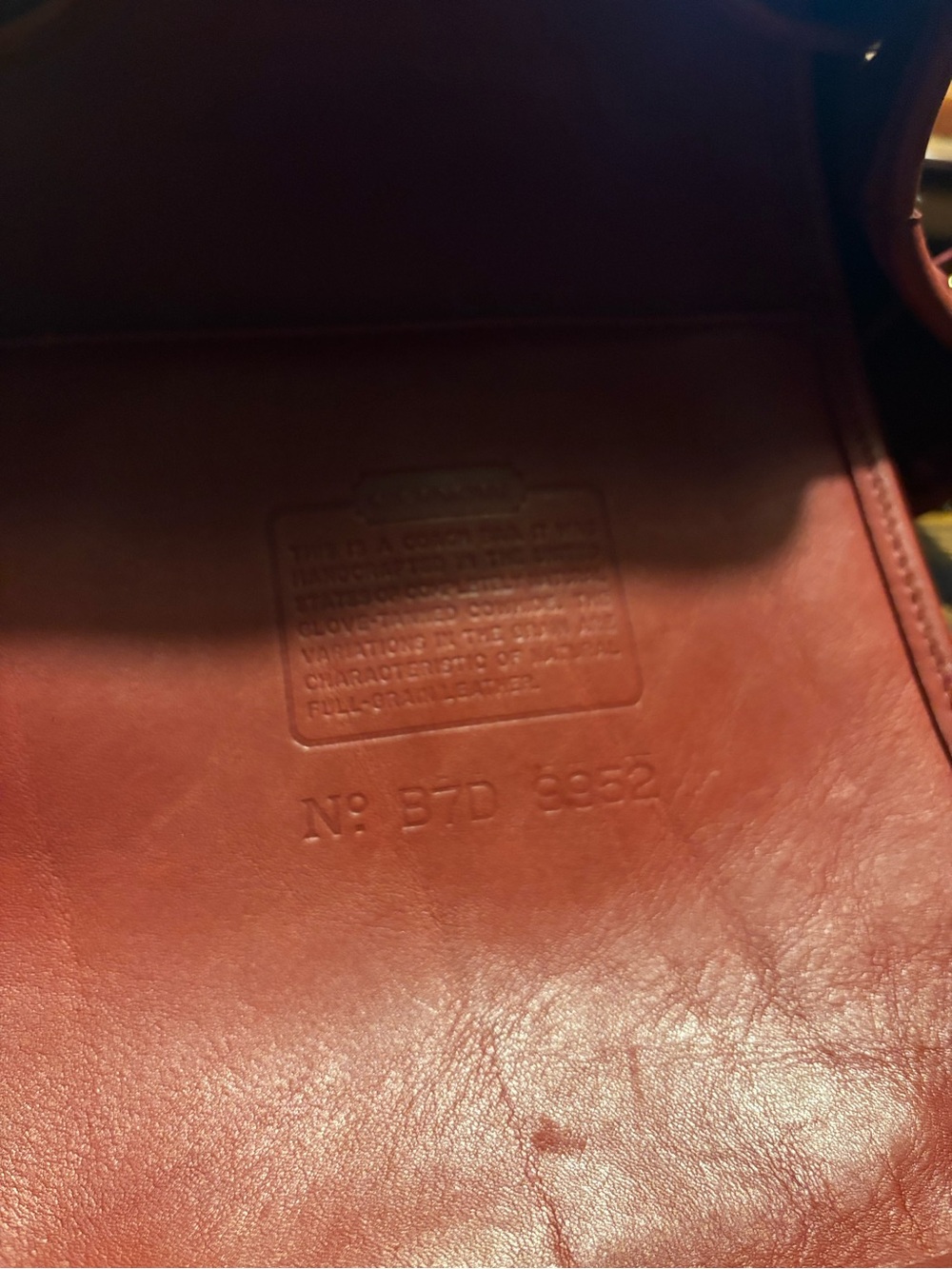 Vintage Coach Lulu’s Red Leather Drawstring bucket Bag with Gold Hardware - Picture 3 of 3